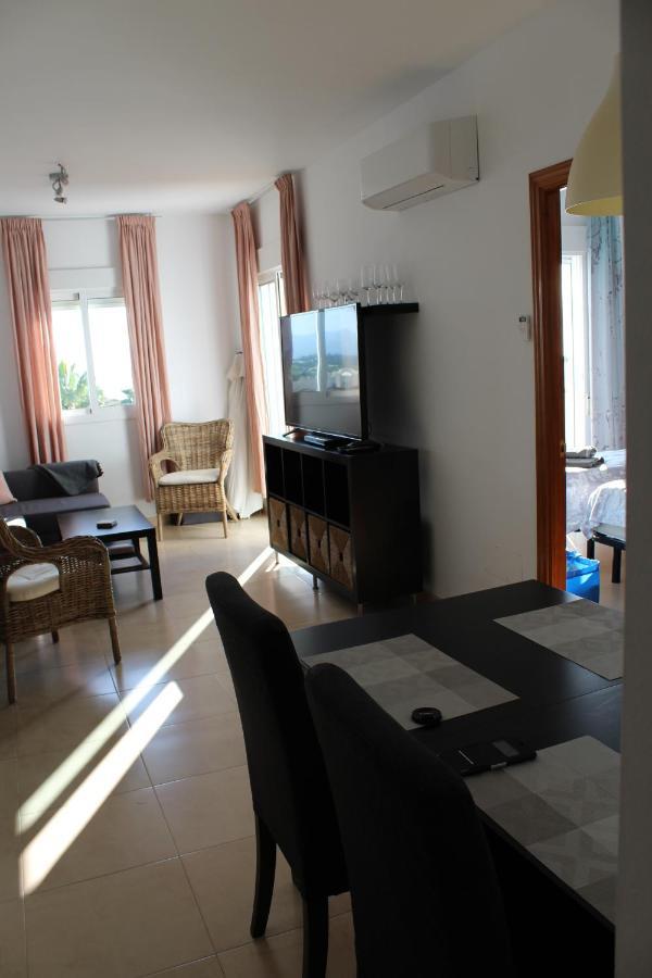 Playa Burriana, Tva Terasser, Havsutsikt, Pool Nerja Luaran gambar
