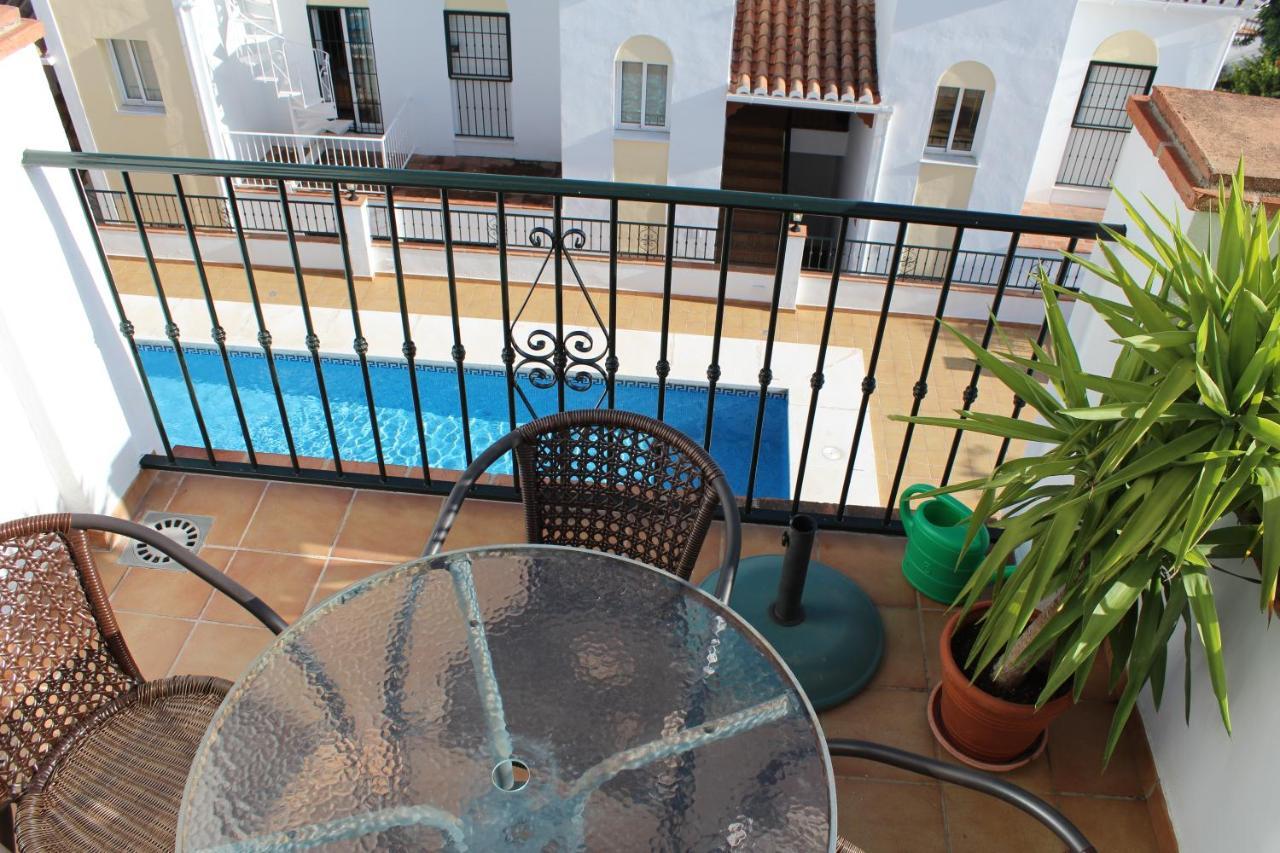 Playa Burriana, Tva Terasser, Havsutsikt, Pool Nerja Luaran gambar